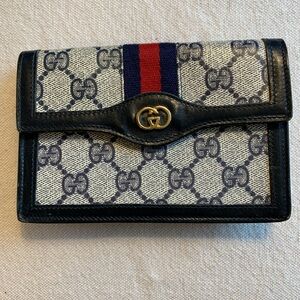Vintage Gucci GG monogram Navy Sherry Line Wallet
